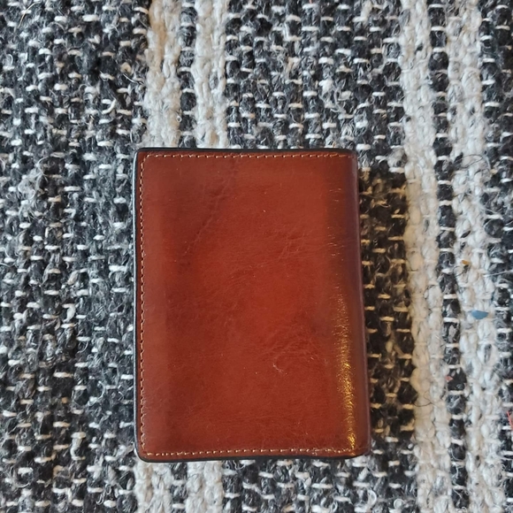 Geoffrey Beene Wallet - Picture 3 of 4